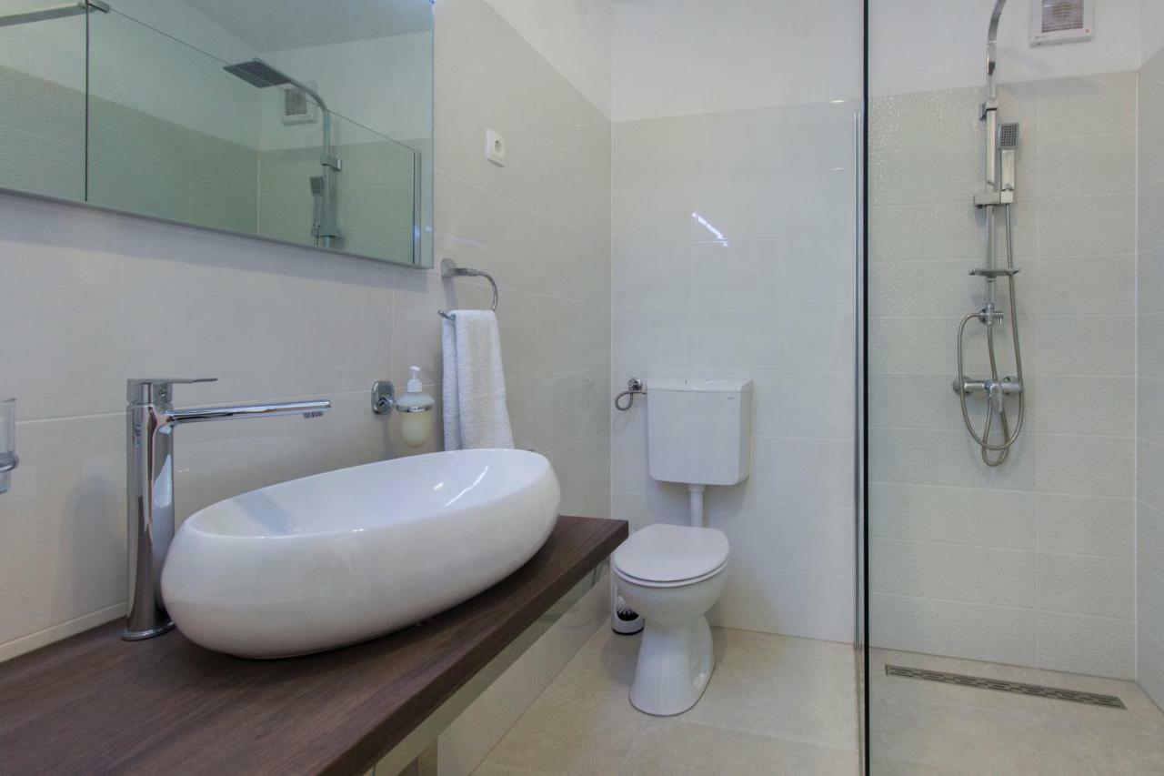 Apartman Ana Skradin Buitenkant foto