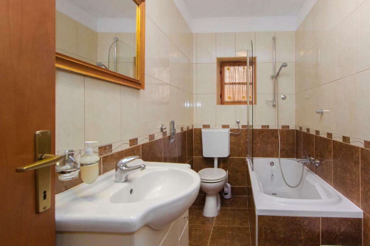 Apartman Ana Skradin Buitenkant foto